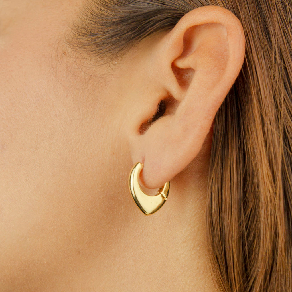 gold-earring-simple 