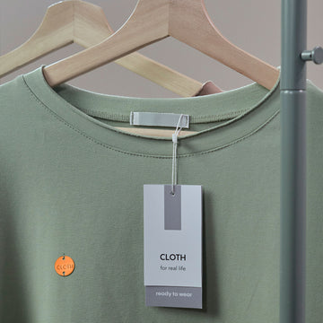 round clothing tags 